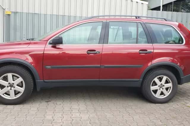 Volvo XC90 (2004) thumbnail 6