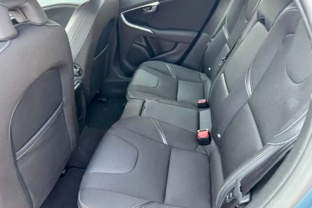Volvo V40 (2013) thumbnail 5