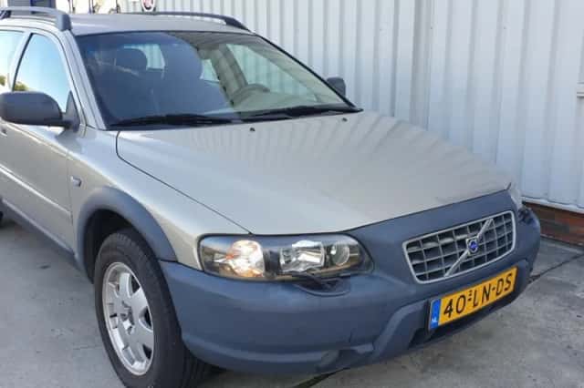 Volvo XC70 (2003) thumbnail 3