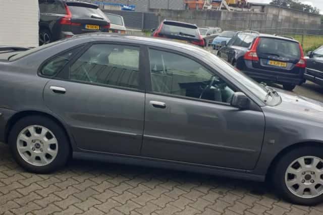 Volvo S40 (2003) thumbnail 4