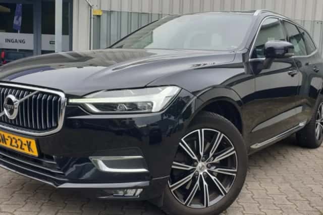 Volvo XC60 (2018) thumbnail 1