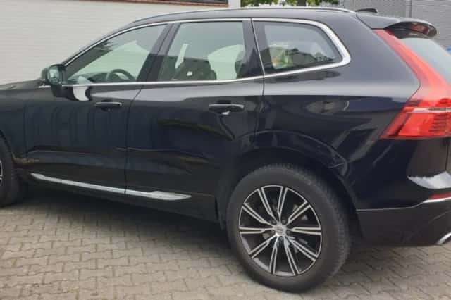 Volvo XC60 (2018) thumbnail 5