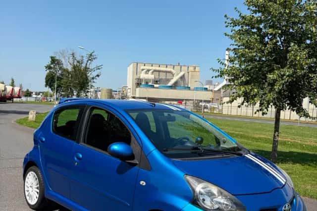 Toyota Aygo (2009) thumbnail 3