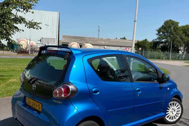 Toyota Aygo (2009) thumbnail 4