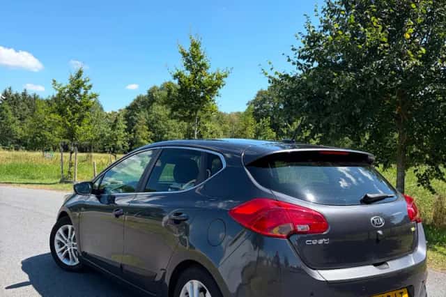 Kia Cee'd (2013) thumbnail 5