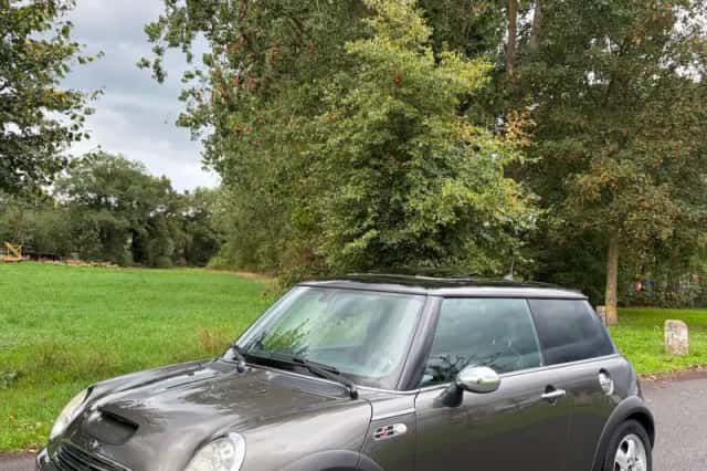 MINI Cooper S (2006) thumbnail 1