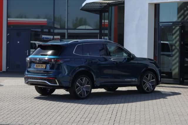 Volkswagen Tiguan (2026) thumbnail 3