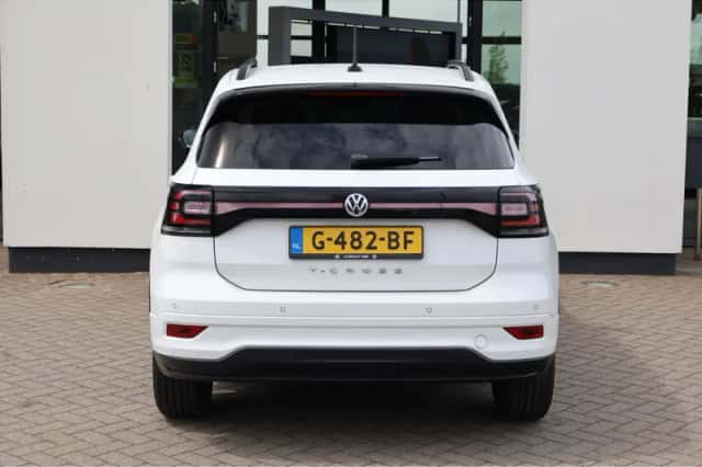 Volkswagen T-Cross (2019) thumbnail 6