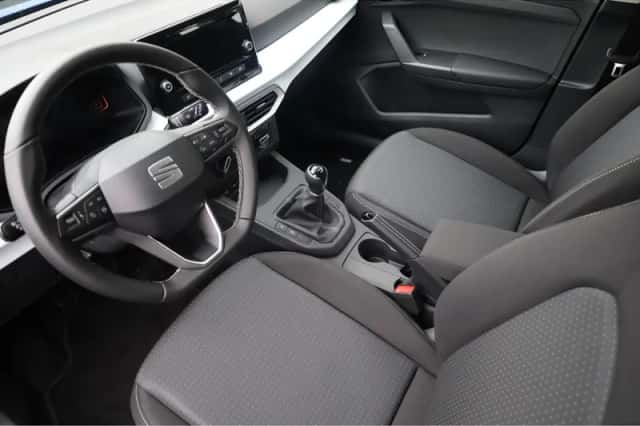 SEAT Ibiza (2025) thumbnail 2