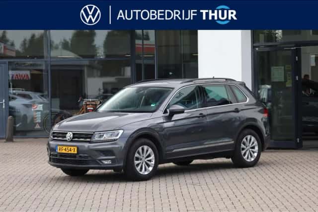 Volkswagen Tiguan (2017) thumbnail 1