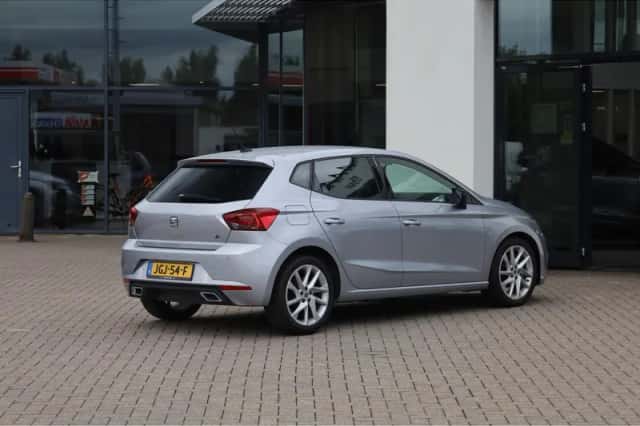 SEAT Ibiza (2022) thumbnail 3
