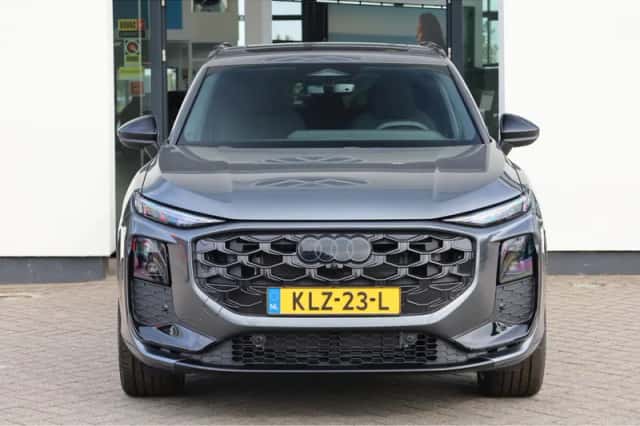 Audi Q3 (2026) thumbnail 5