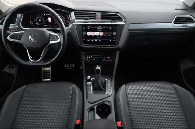 Volkswagen Tiguan (2022) thumbnail 5