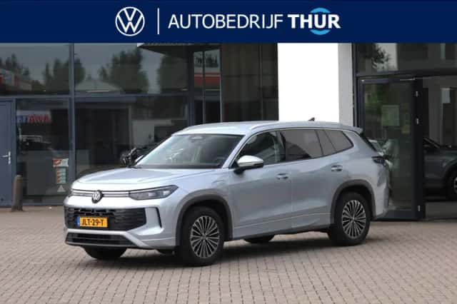 Volkswagen Tayron (2025) thumbnail 1