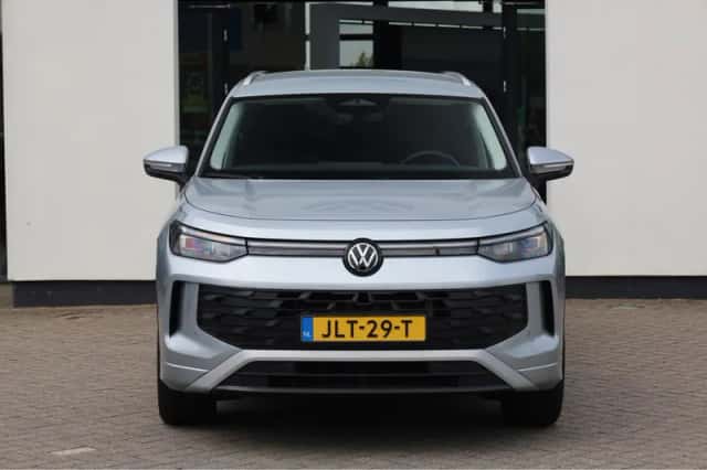 Volkswagen Tayron (2025) thumbnail 6