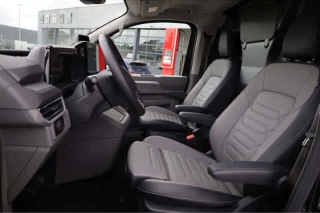 Volkswagen Transporter (2026) thumbnail 2