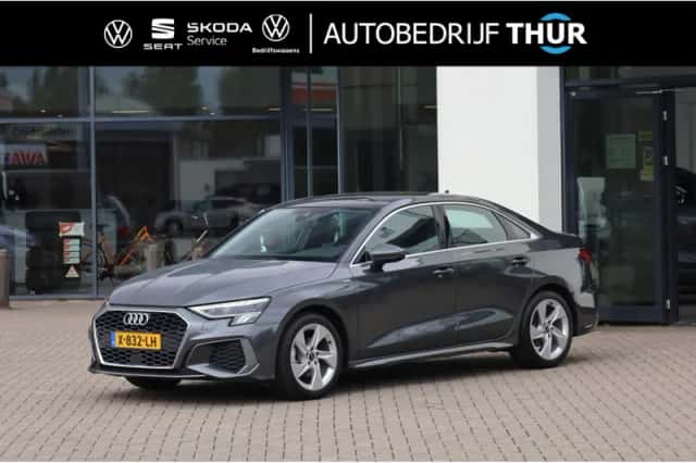 Audi A3 (2024) thumbnail 1