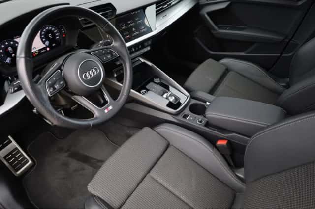 Audi A3 (2024) thumbnail 4