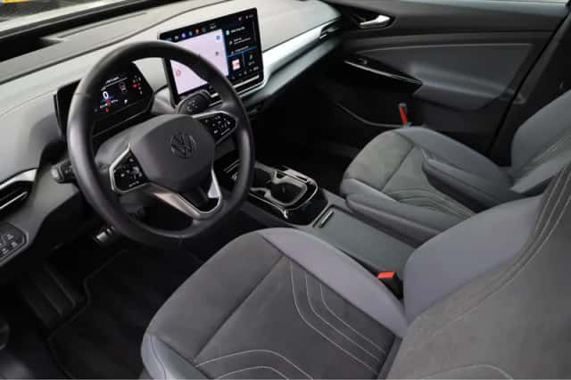 Volkswagen ID.5 (2024) thumbnail 5