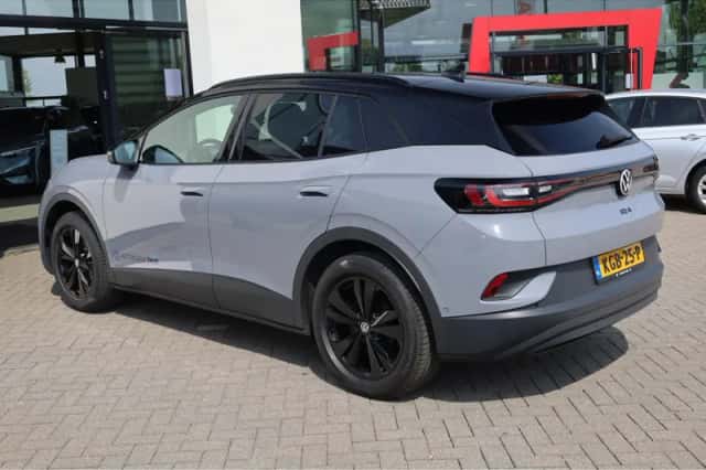 Volkswagen ID.4 (2026) thumbnail 3