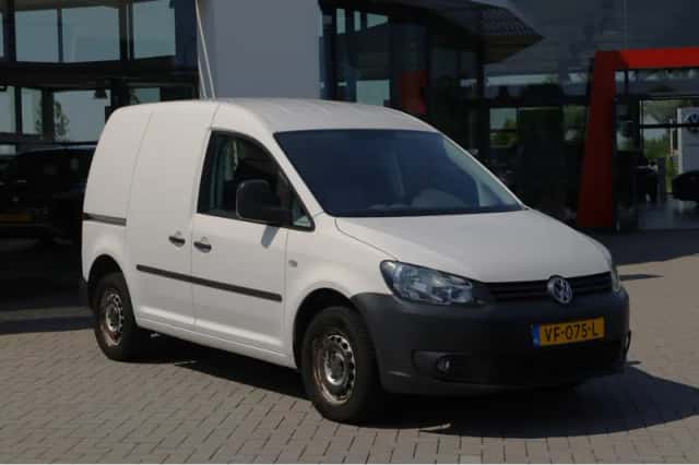 Volkswagen Caddy (2013) thumbnail 6