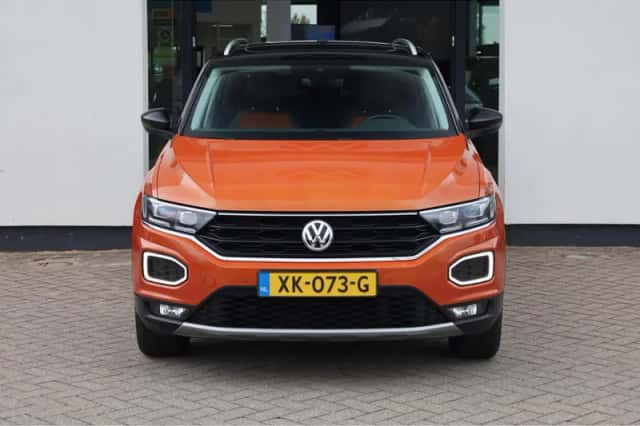 Volkswagen T-Roc (2019) thumbnail 5