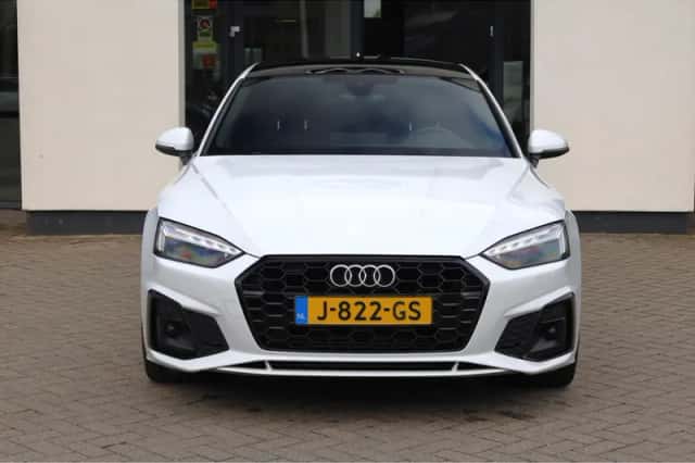 Audi A5 (2020) thumbnail 5