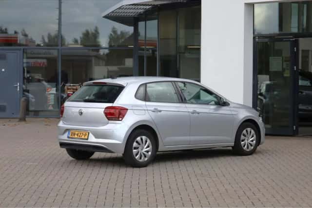 Volkswagen Polo (2018) thumbnail 3