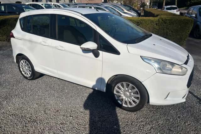 Ford B-Max (2013) thumbnail 3