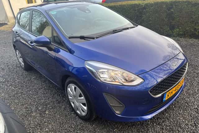 Ford Fiesta (2017) thumbnail 3