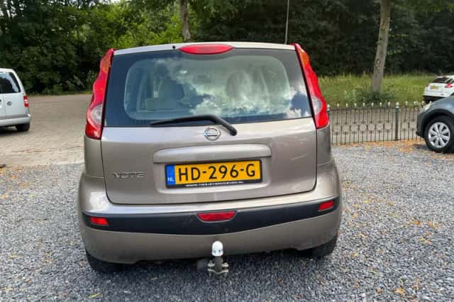 Nissan Note (2007) thumbnail 4