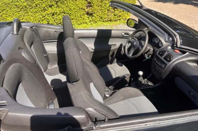 Peugeot 206 (2002) thumbnail 6