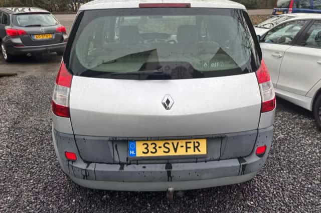 Renault Scénic (2006) thumbnail 5