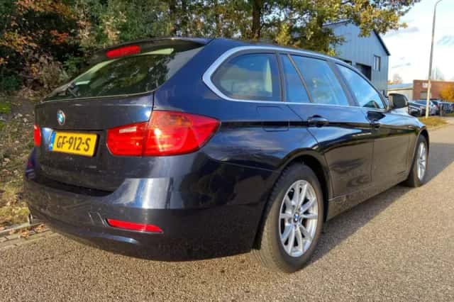 BMW 3-Serie (2015) thumbnail 2