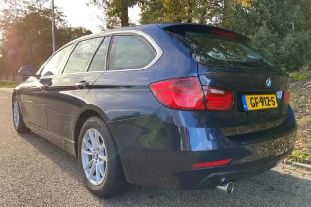BMW 3-Serie (2015) thumbnail 4