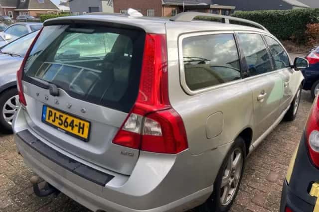 Volvo V70 (2013) thumbnail 4