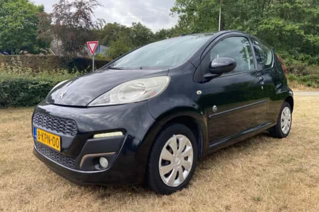 Peugeot 107 (2013) thumbnail 3