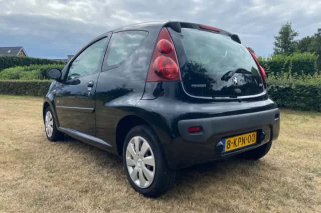 Peugeot 107 (2013) thumbnail 4