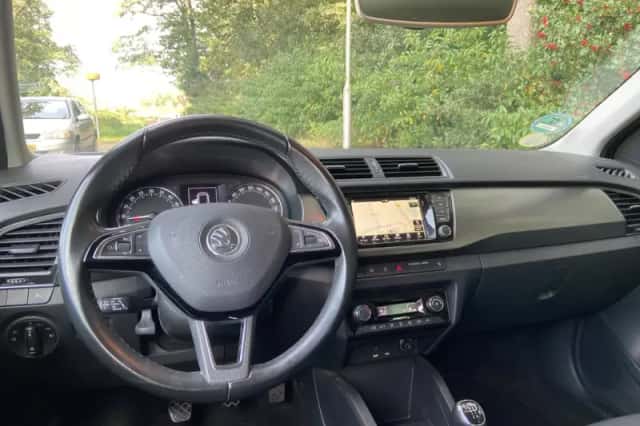 Škoda Fabia (2016) thumbnail 5