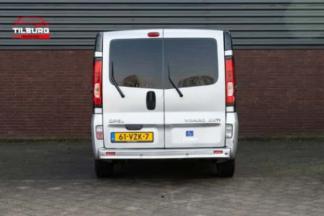 Opel Vivaro (2009) thumbnail 6