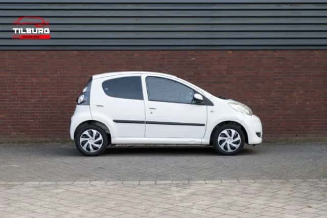 Citroën C1 (2010) thumbnail 4