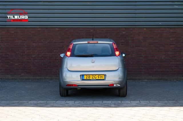 Fiat Grande Punto (2008) thumbnail 6