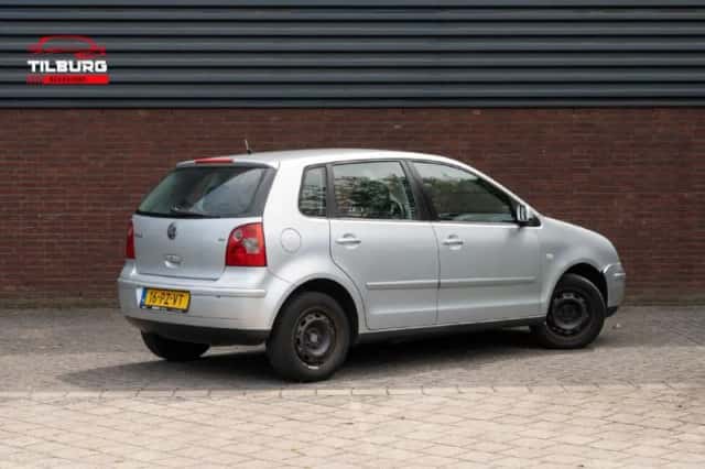 Volkswagen Polo (2005) thumbnail 5