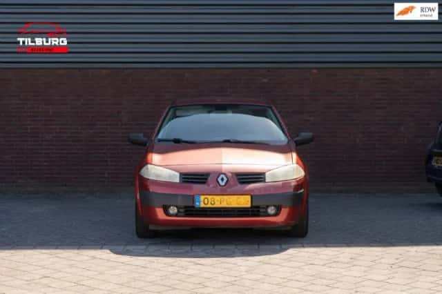Renault Mégane (2004) thumbnail 1