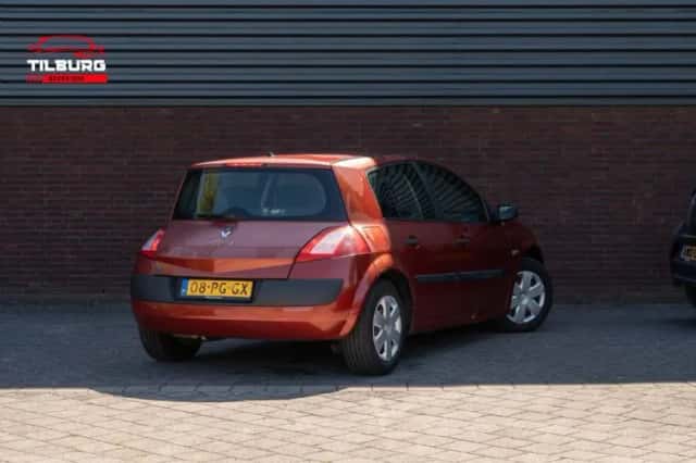 Renault Mégane (2004) thumbnail 5