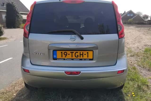 Nissan Note (2012) thumbnail 6