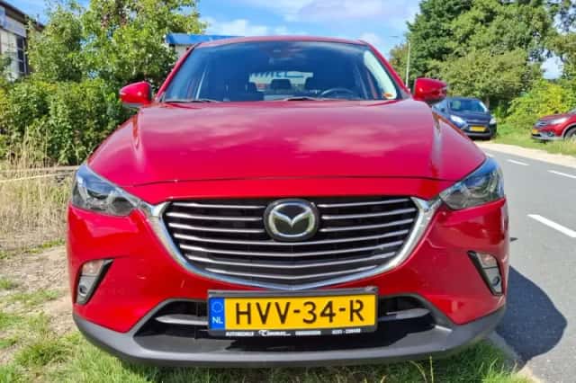 Mazda CX-3 (2018) thumbnail 2