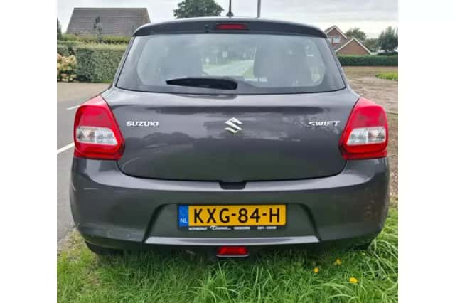 Suzuki Swift (2019) thumbnail 6