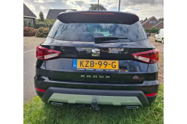 SEAT Arona (2019) thumbnail 6