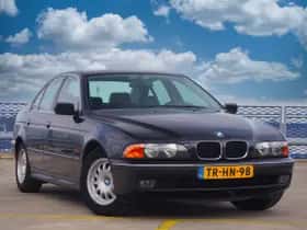 BMW 523i (1998)